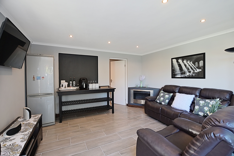 4 Bedroom Property for Sale in Blouberg Rise Western Cape